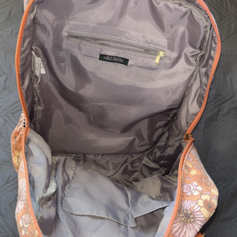 Floral Backpack - Picture 3 of 3